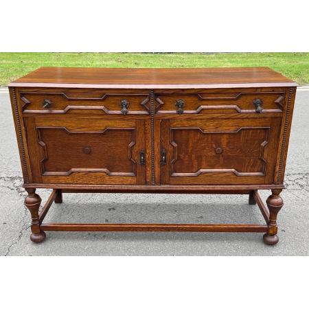 Antiker Schrank, große Kommode
