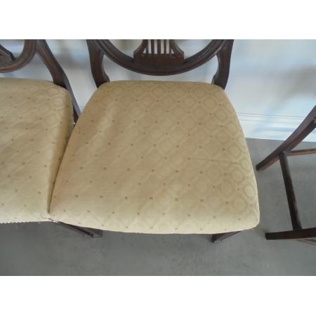 Acht Mahagoni Esszimmerstühle, Essstühle im Hepplewhite Style