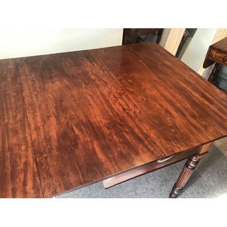 Antiker Esstisch aus Mahagoni, Pembroke dining table