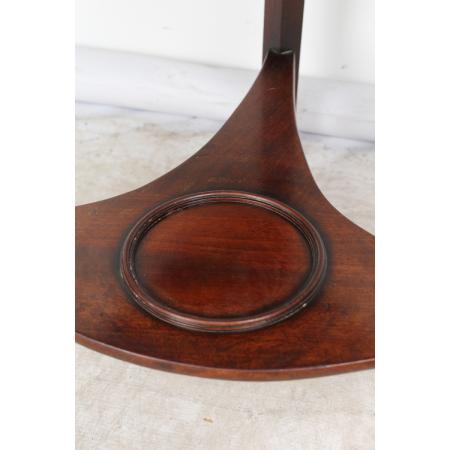 georgian washstand, aus Mahagoniholz im bow front style