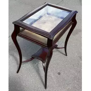 Antiker Edwardianischer Mahagoni-Vitrinentisch mit Glasdeckel (ca. 1900)