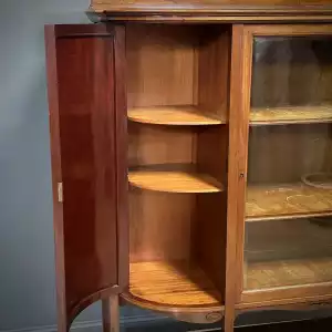 Antike Edwardianische Mahagoni-Vitrine mit Intarsien & Glastür (frühes 20. Jahrhundert)