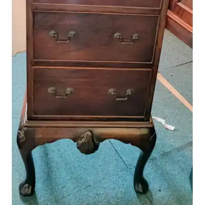 Antike Mahagoni-Kommode im irischen Stil – 19. Jahrhundert