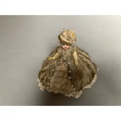 Antike viktorianische Puppe Pin Cushion C1870 - Porzellankopf und Seidenkleid 