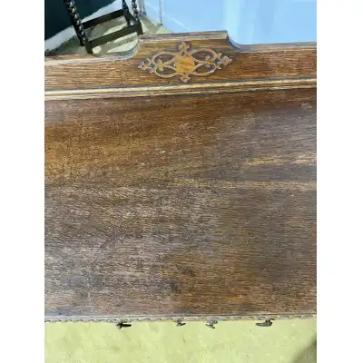 Vintage Eichen-Sideboard aus den 1930er Jahren – Rustikaler Charme mit Barley-Twist-Beinen