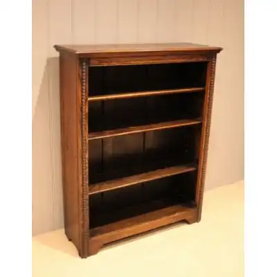 Antikes Eichen-Bücherregal mit verstellbaren Regalböden – Zeitloses Design, ca. 1920