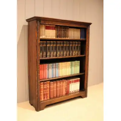 Antikes Eichen-Bücherregal mit verstellbaren Regalböden – Zeitloses Design, ca. 1920