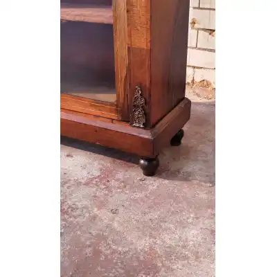 Antiker viktorianischer Walnuss-Pier-Schrank – Elegantes Möbelstück, ca. 1880