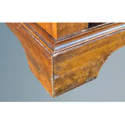 Antikes Mahagoni-Bücherregal – Offenes Design mit Galerie & Verzierungen, 19. Jahrhundert