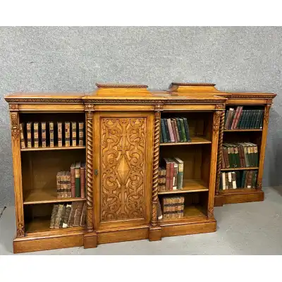 Exquisites Paar viktorianische Bücherregale im Richard-Bridgens-Stil – Massives Eichenholz, 19. Jahrhundert