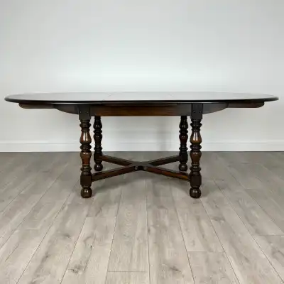 Esstisch-Ausziehbar mit 6 Stühlen  Esche Massiv 