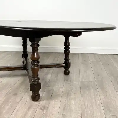 Esstisch-Ausziehbar mit 6 Stühlen  Esche Massiv 