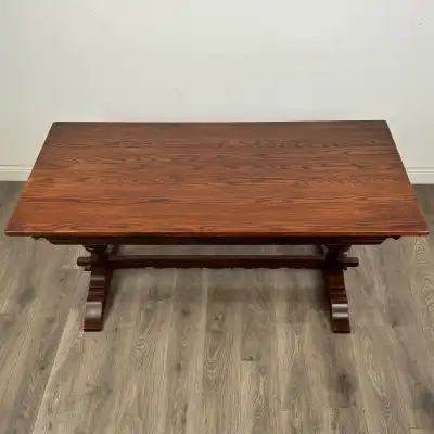 Antiker  Esstisch aus   Massivholz Eiche