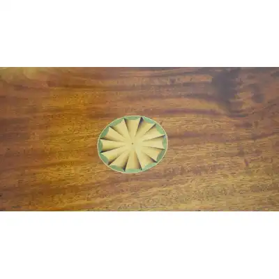 Edwardianischer Beistelltisch aus Mahagoni mit Intarsien