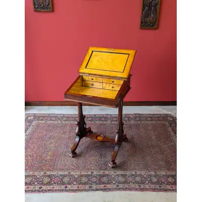 Eleganter viktorianischer offener Davenport-Schreibtisch aus dem 19. Jahrhundert (ca. 1880)