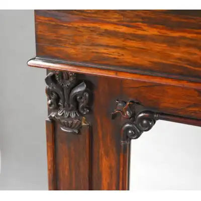 Antikes William-IV-Rosenholz-Sideboard mit zweistufiger Aufsatzstruktur (ca. 1830-1840)