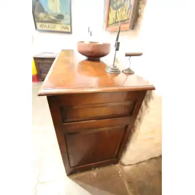 Elegante Eichen-Kommode im georgianischen Stil (ca. 1930) – Hochwertige Handwerkskunst