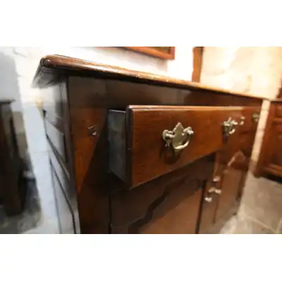 Elegante Eichen-Kommode im georgianischen Stil (ca. 1930) – Hochwertige Handwerkskunst