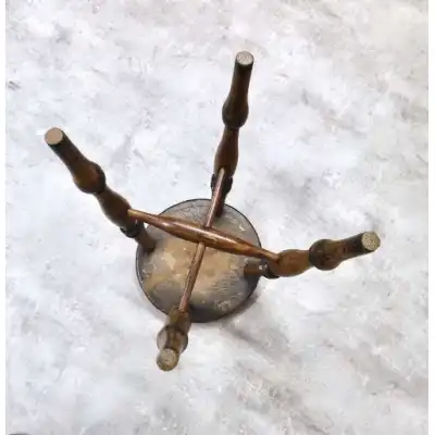 Viktorianischer Hocker - Solide Handwerkskunst