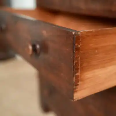 Georgianische Mahagoni-Kommode – Eleganz aus dem 18. Jahrhundert