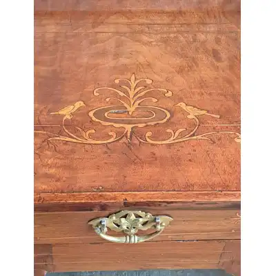 Antiker Musikkabinettschrank aus Walnuss