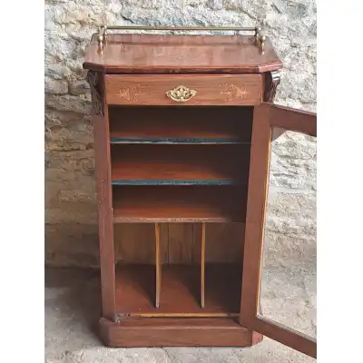 Antiker Musikkabinettschrank aus Walnuss