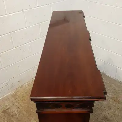 Viktorianische Vitrine-Bücherschrank aus Mahagoni 