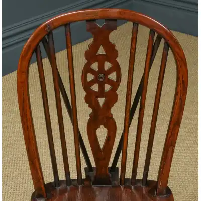 Set aus 10 viktorianischen Windsor-Stühlen 