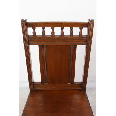 Originaler Viktorianischer Eichen-Stuhl – Zeitlose Eleganz