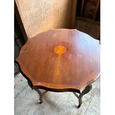 Antiker Edwardianischer Mahagoni-Couchtisch