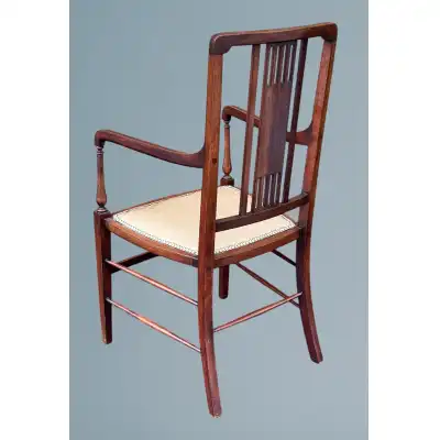 Antiker Edwardianischer Mahagoni-Armstuhl
