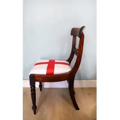 Set aus vier viktorianischen Mahagoni-Esszimmerstühlen –