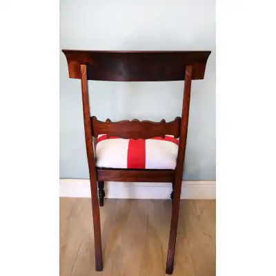 Set aus vier viktorianischen Mahagoni-Esszimmerstühlen –