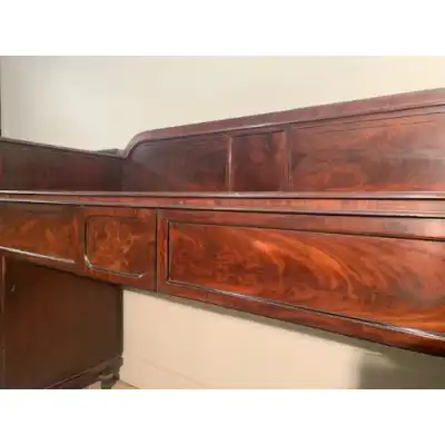 Regency Mahagoni-Landhaus-Sideboard/Schreibtisch mit Schubladen & Schränken – Antik