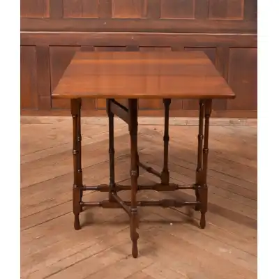 Edwardianischer Mahagoni-Klapptisch mit gedrechselten Beinen – Antik, ca. 1900