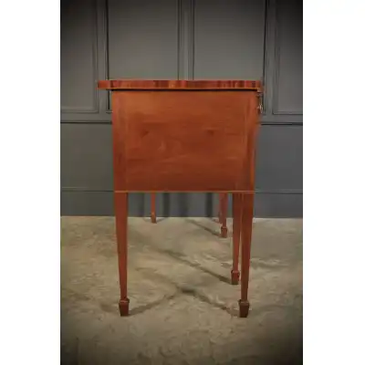 Regency Mahagoni-Sideboard mit feinen Intarsien – Antik ca. 1800