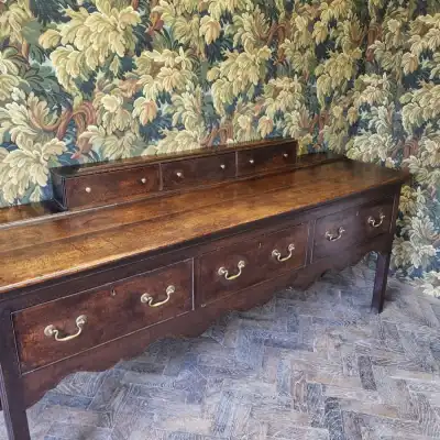 Antikes georgianisches Eichen-Sideboard – 18. Jahrhundert