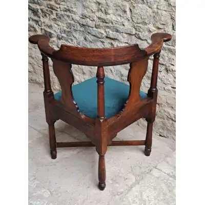 Antiker Queen Anne Mahagoni-Eckstuhl – ca. 1740