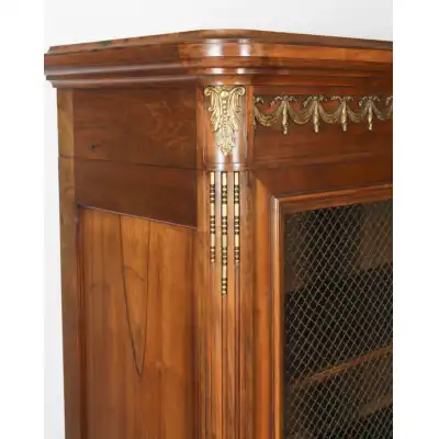 Antiker französischer Empire-Bücherschrank aus Walnuss – 19. Jahrhundert