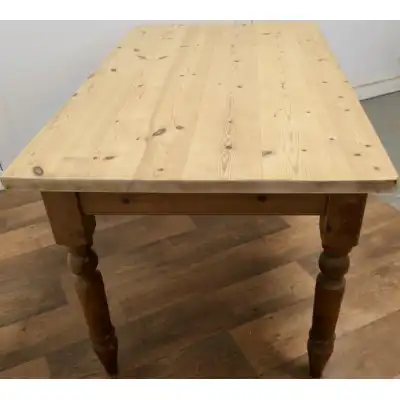 Pine Farmhouse Kitchen Table – Antiker Esstisch aus Kiefernholz von 1930