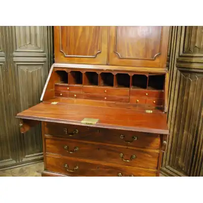 Georgian Mahogany Bücherschrank