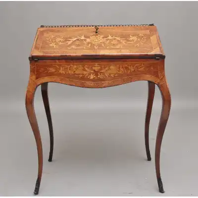 Sekretär mit Marqueterie
