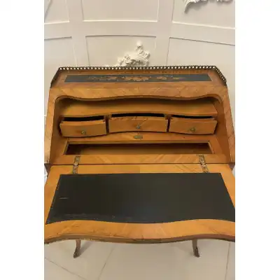 Antiker Sekretär aus Satinholz