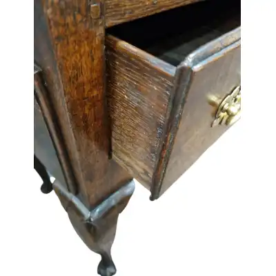 Antike Kommode aus Eichen