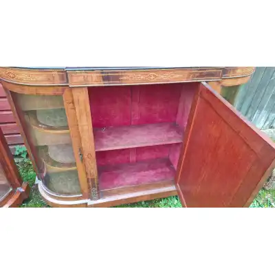 Antikes Paar Sideboards aus Walnuss