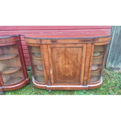 Antikes Paar Sideboards aus Walnuss