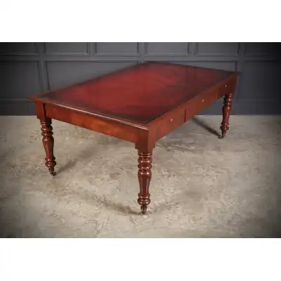 Viktorianischer Partners Schreibtisch aus Mahagoni