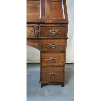 Antike Schreibtisch aus Eiche