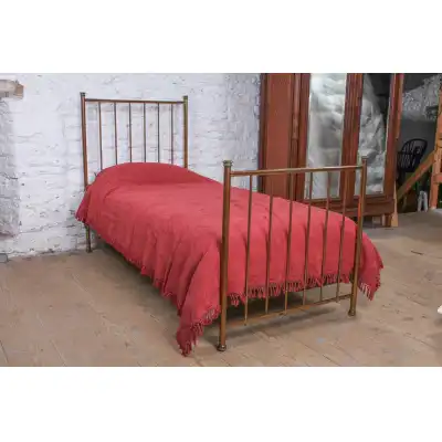 Antikes Einzelbett