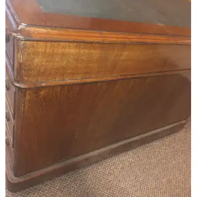 Spätviktorianischer Schreibtisch aus Mahagoni